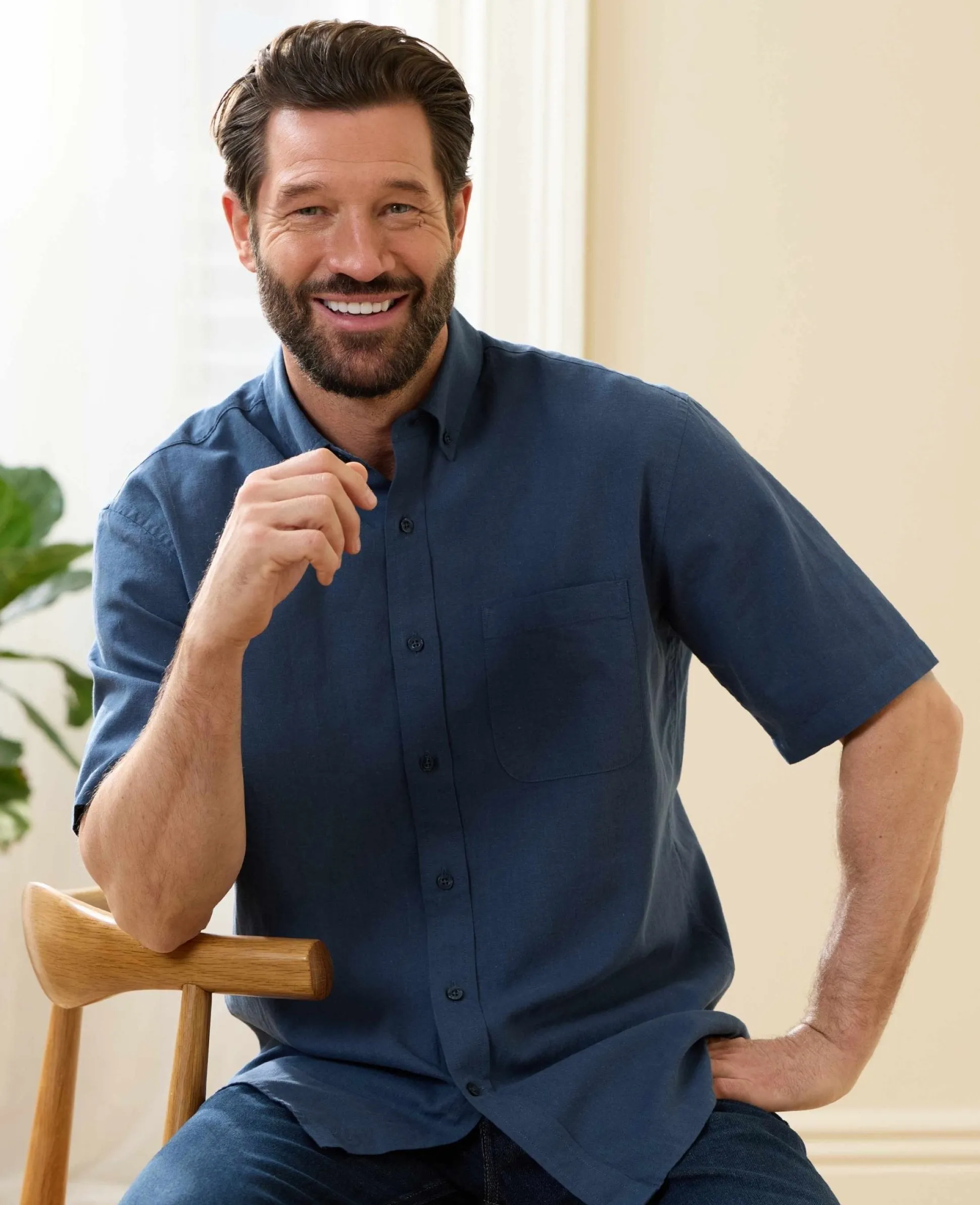 Navy Linen Cotton Classic Fit Button-Down Short Sleeve Casual Shirt