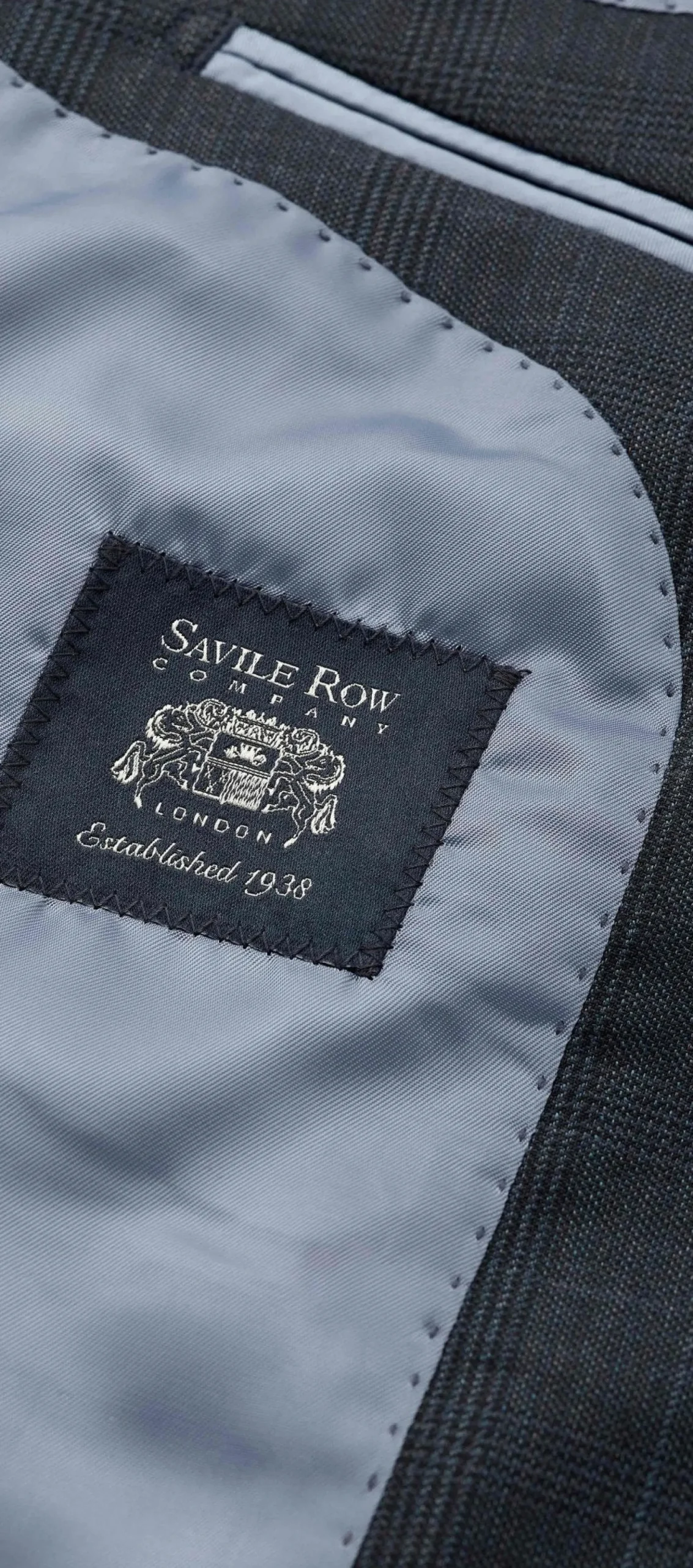 Navy Wool-Blend Prince of Wales Check Suit